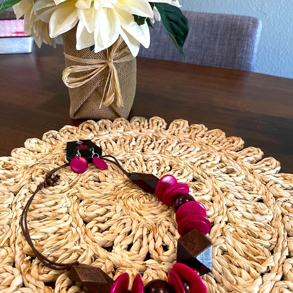 NEW necklace set !